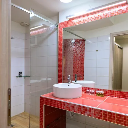 סלוניקי Cosy And Deluxe White Tower 1 Bedroom Flat מראה חיצוני תמונה
