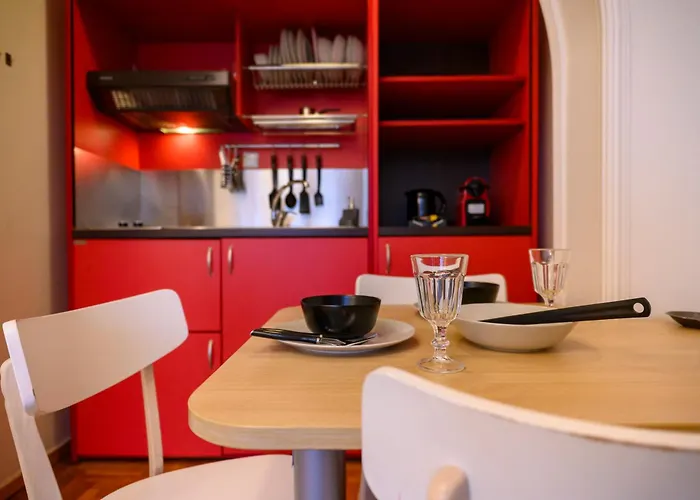 Cosy And Deluxe White Tower 1 Bedroom Flat